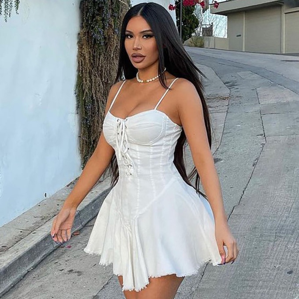 NWOT FASHION NOVA Petite Madilyn Denim Mini Dress - White